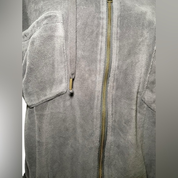 Young Fabulous And Broke Gray Cotton Blend Hooded Velour Jacket Size Medium - Picture 6 of 8